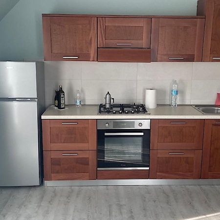 La Magnolia Apartaments IV Tulip 代森扎诺-德尔加达 外观 照片
